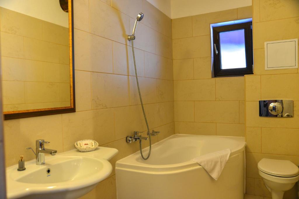 Cheile Gradistei Fundata Resort Buitenkant foto
